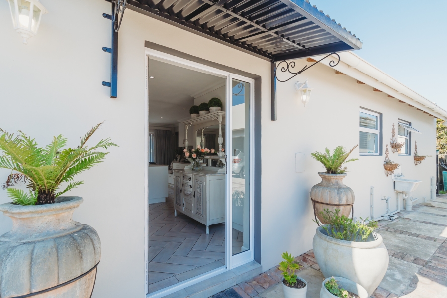 2 Bedroom Property for Sale in George East Western Cape